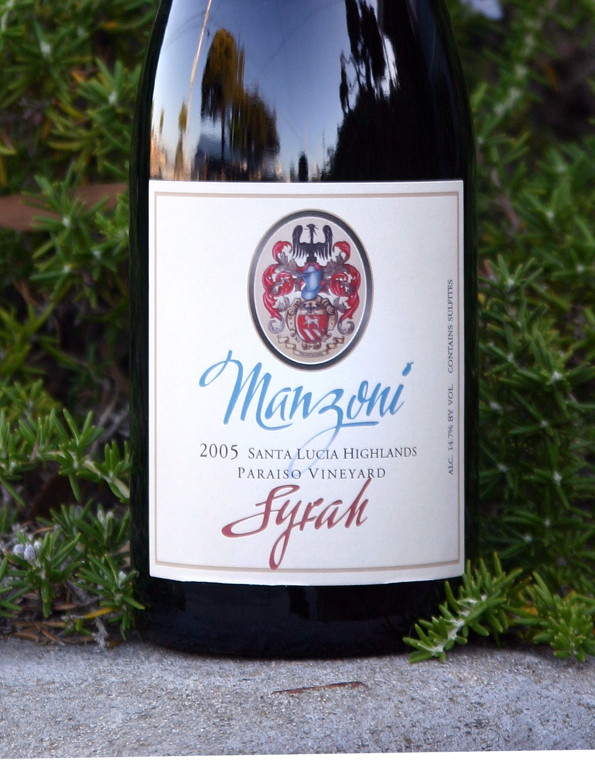 Manzoni Estate Vineyards 2005 Paraiso Vineyard Syrah 750ml Wine Bottle