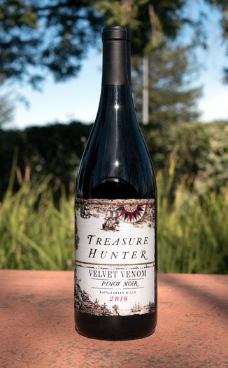 Kitfox Vineyards 2016 Treasure Hunter Velvet Venom Rattlesnake Hills Pinot Noir 750ml Wine Bottle