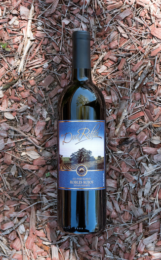 Doce Robles 2012 Estate Reserve Paso Robles Robles Rojos 750ml Wine Bottle