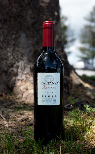 Bodegas Altanza 2012 Lealtanza Reserva Rioja DOCa 750ml Wine Bottle