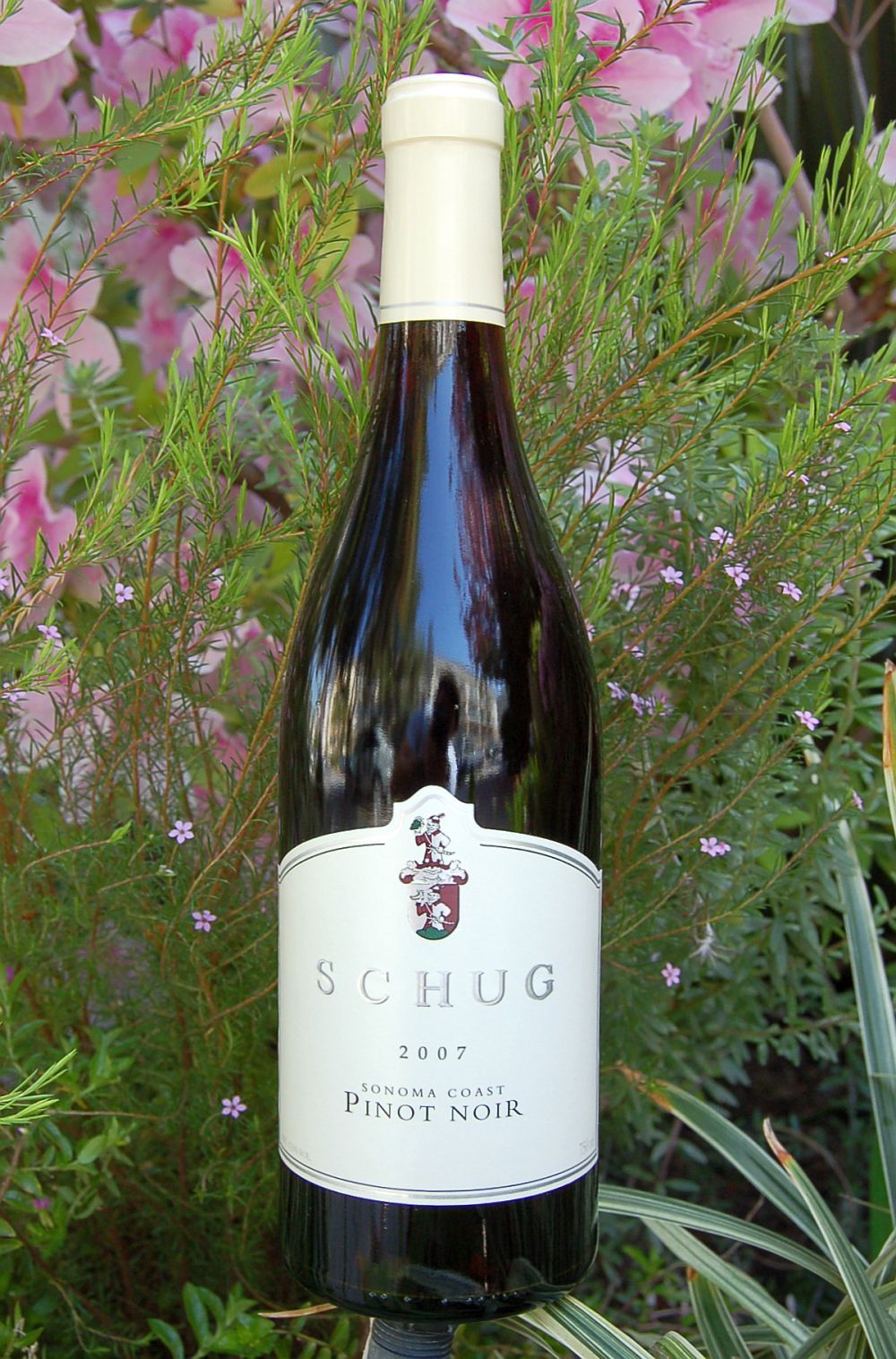Schug Carneros Estate 2007 Sonoma Coast Pinot Noir 750ml Wine Bottle