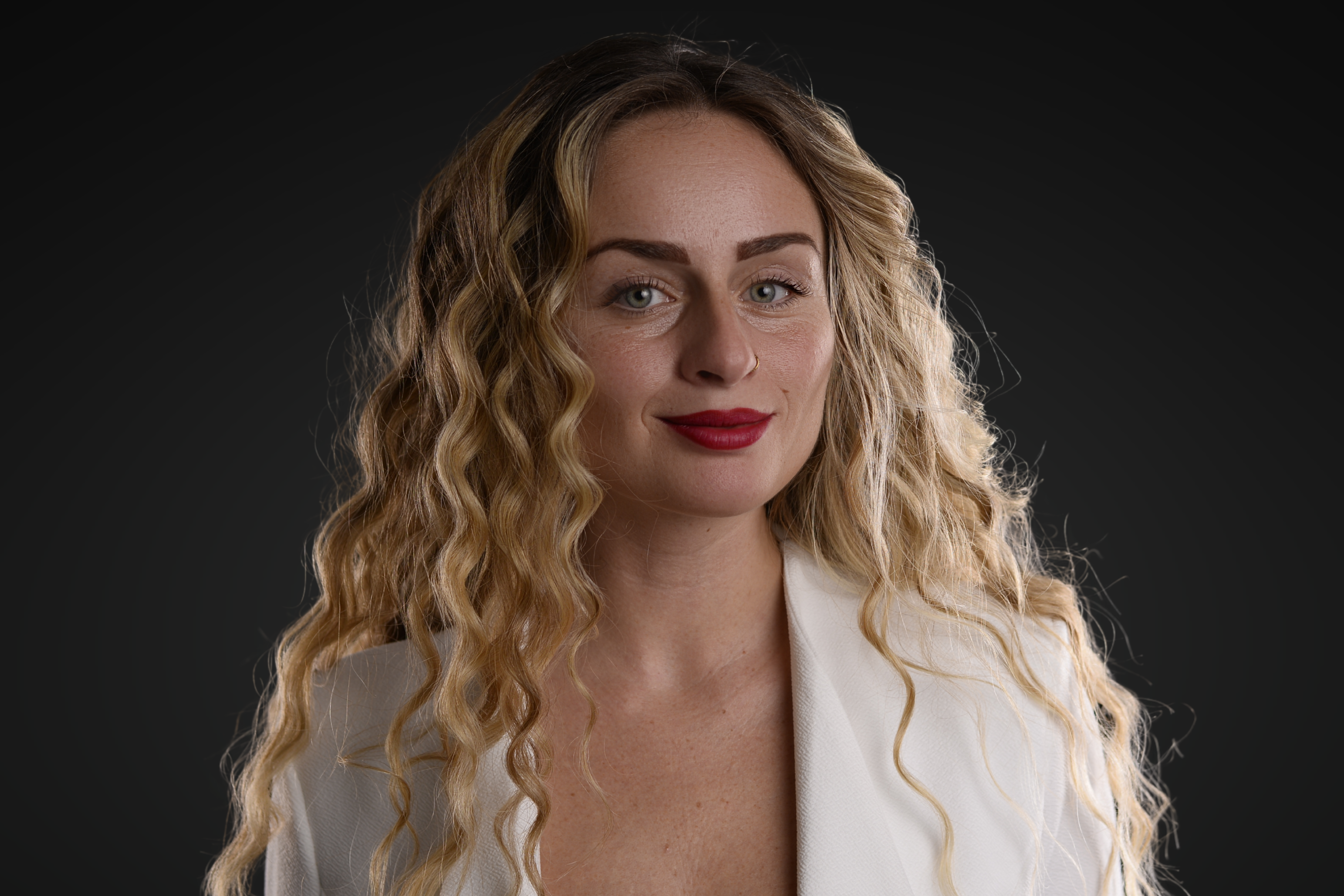 Ellina Alexandrovna Schwarz – Expert mentor guiding transformational self-discovery and energy realization