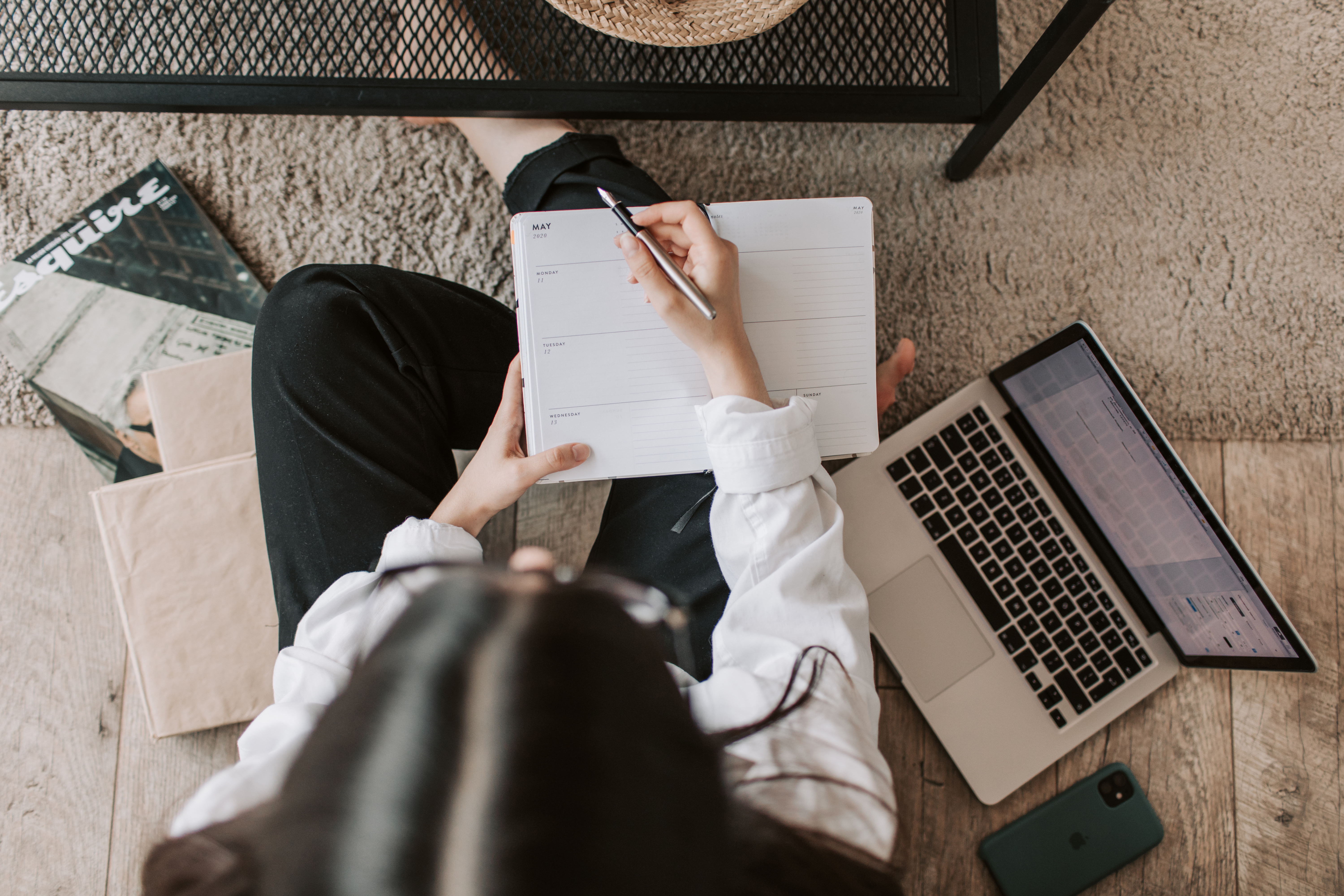 Structured learning and deep transformation – Workbook, meditation, and journaling tools guiding your Energy of Realization experience.