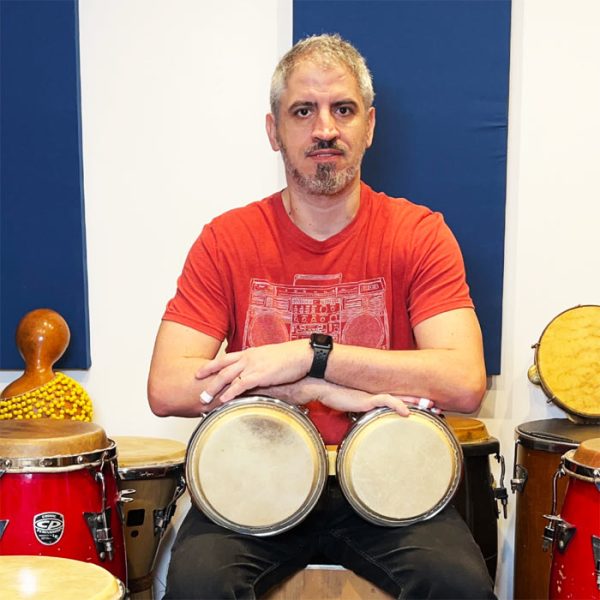 Facundo Alvarez profesor de bongo