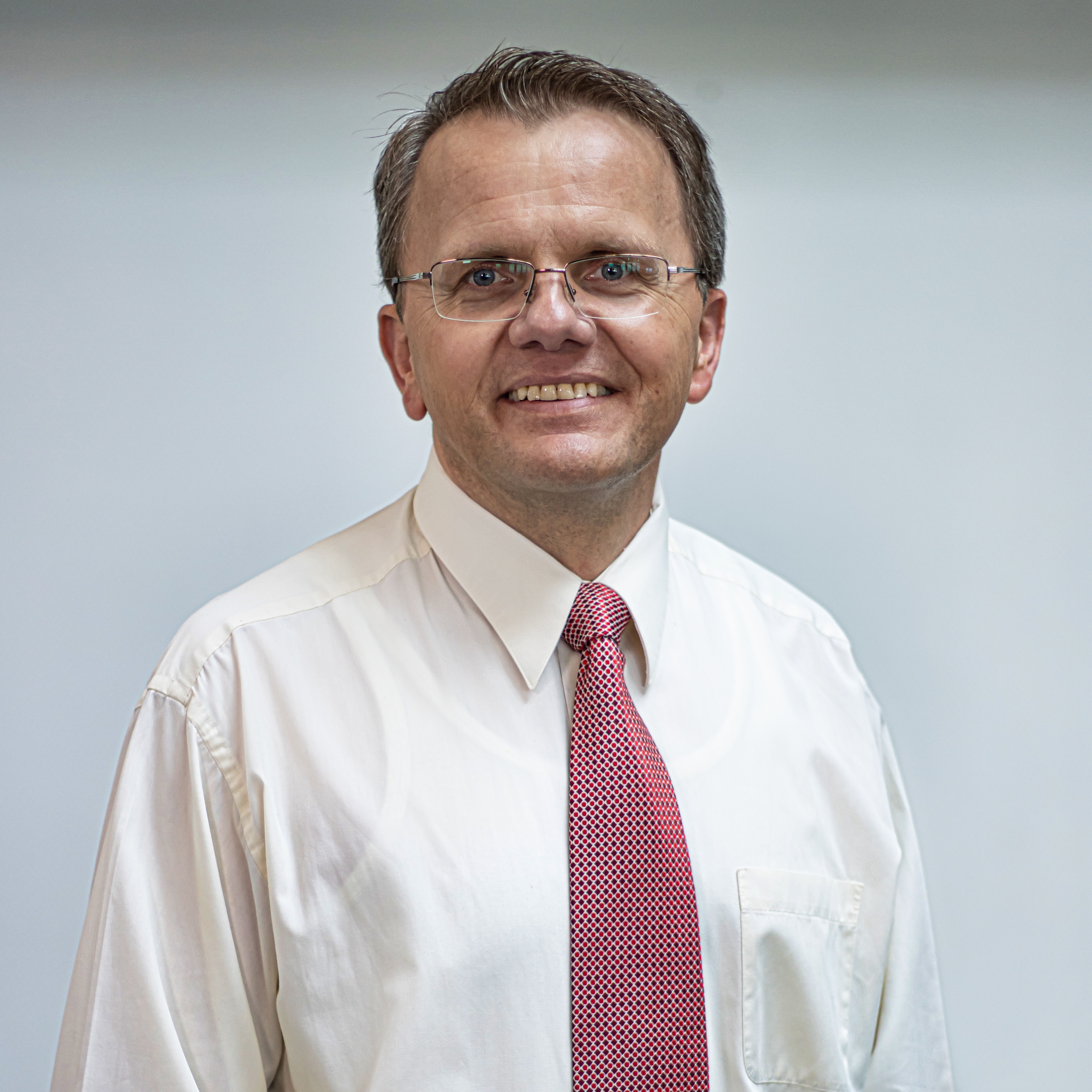 Dr. Steffen Schumacher