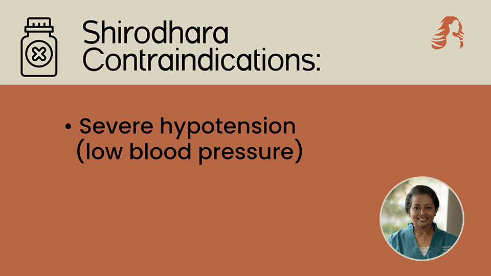 Manjula Paul of Shiskana Ayurveda in her Shirodhara eLearning course on Thinkific