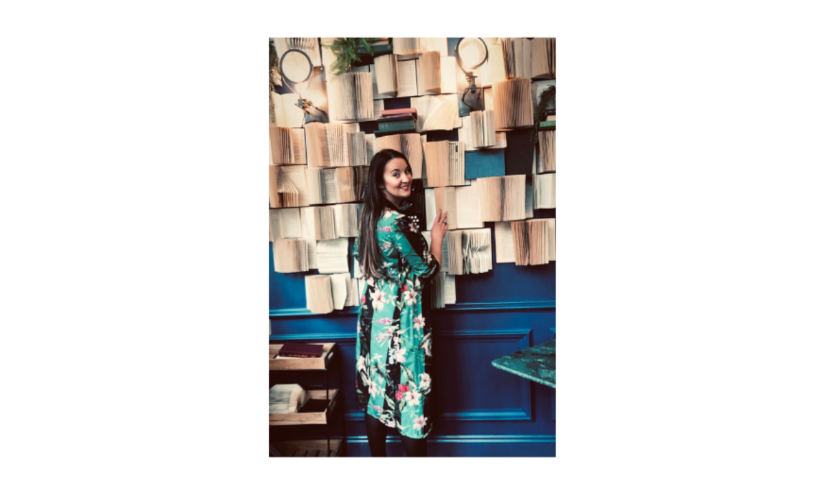 Kirsten Rees, bestselling book editor and author coach