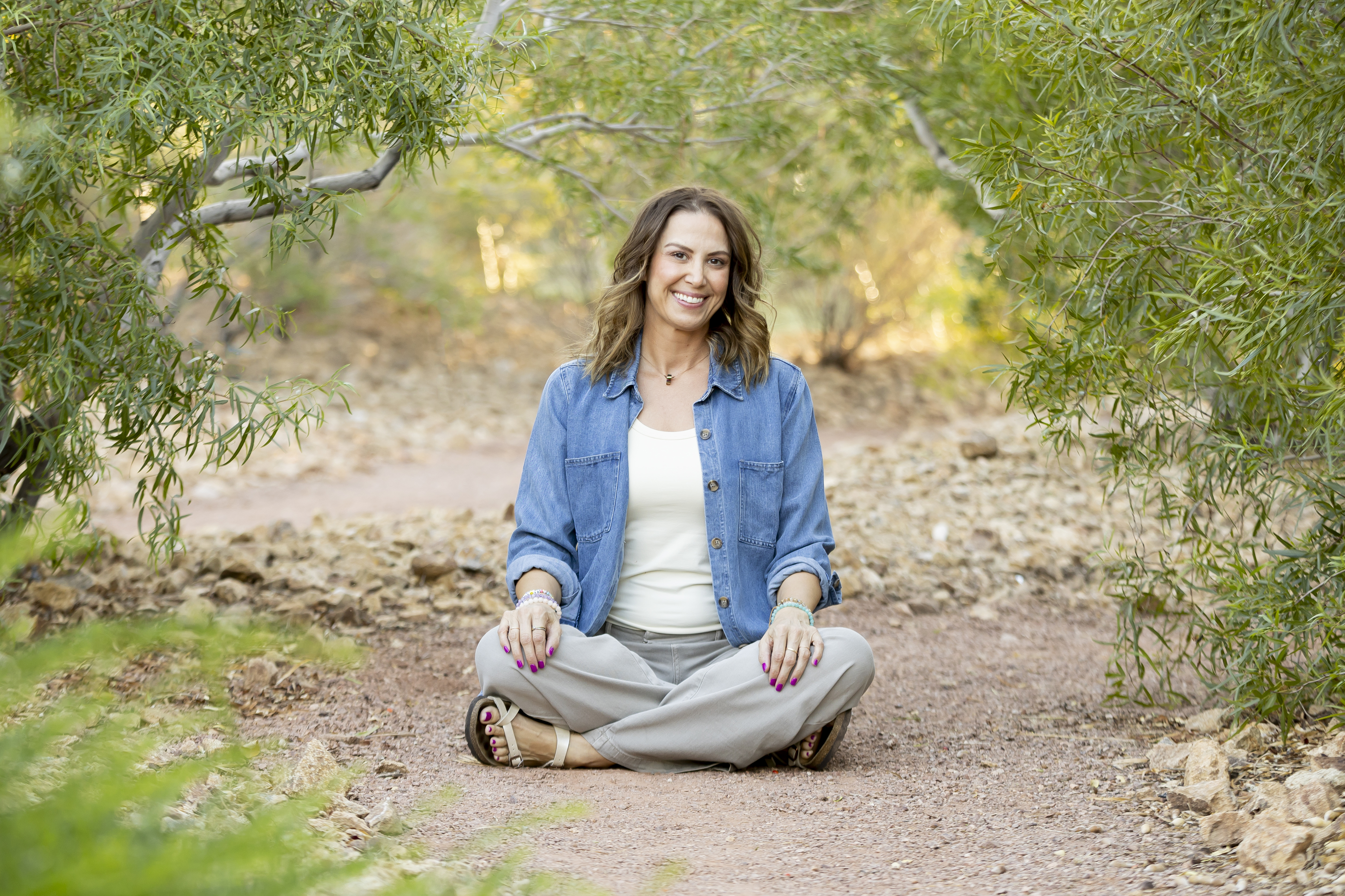 women looking over a cliff