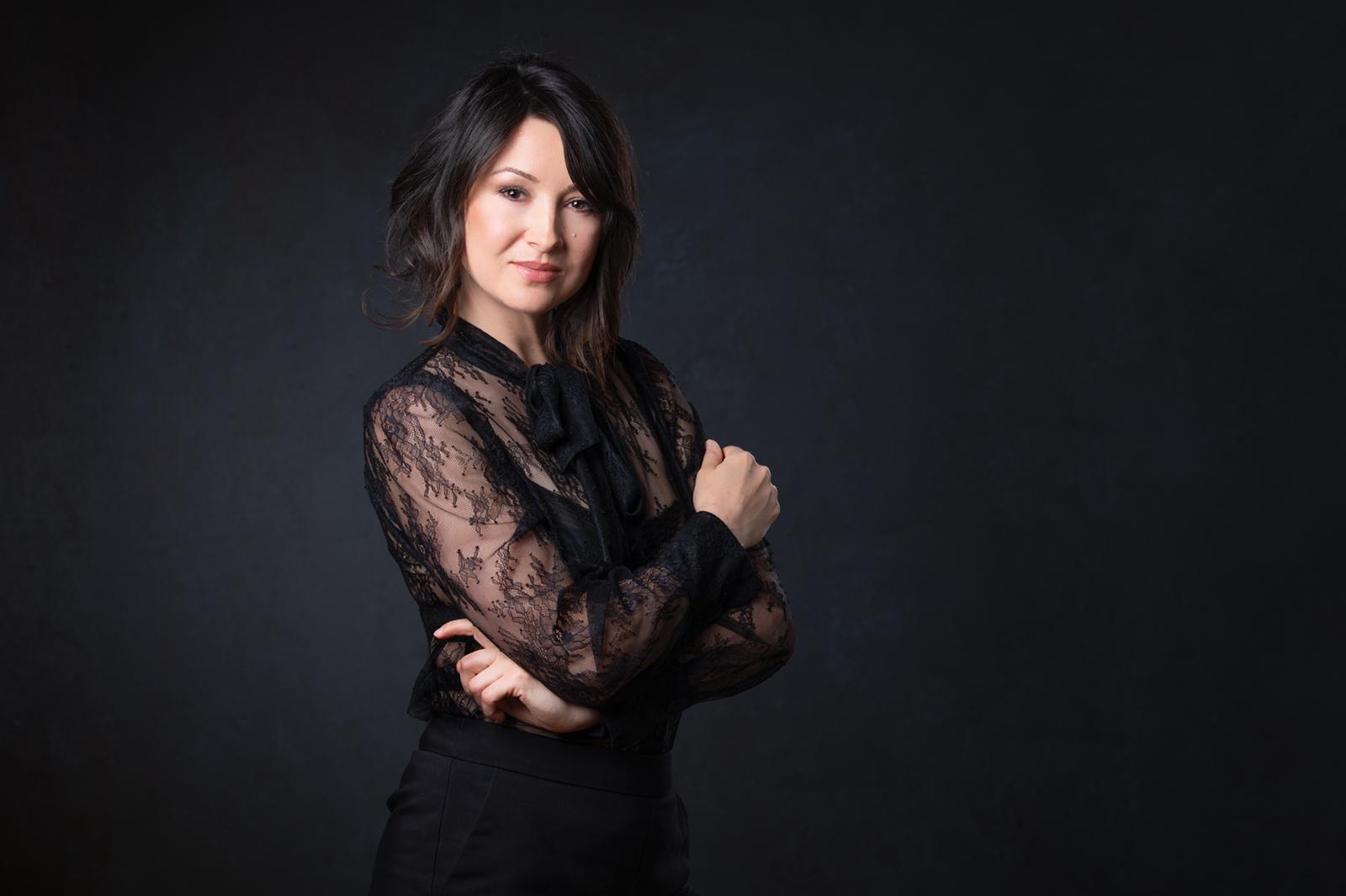 Boudoir Posing Guide for Boudoir Clients