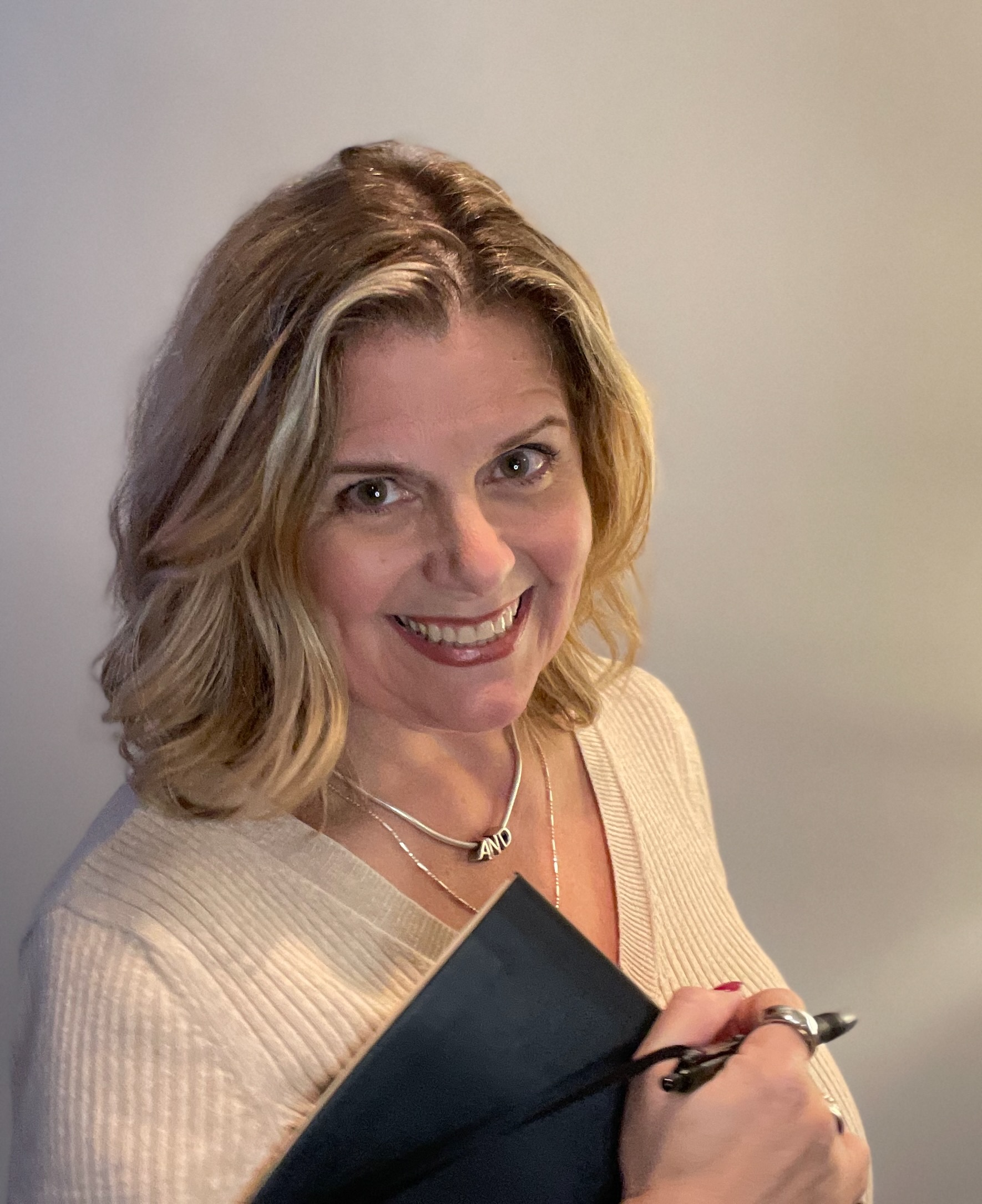 Headshot for Miranda Hawk, smiling