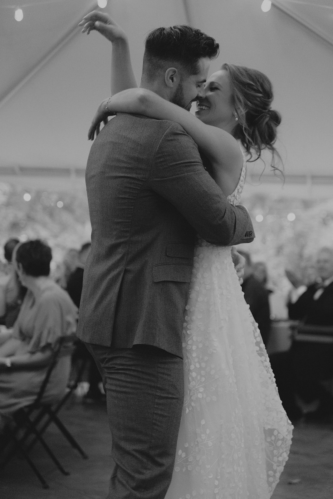 Jenna & Drew, See Through Photography wedding dance
