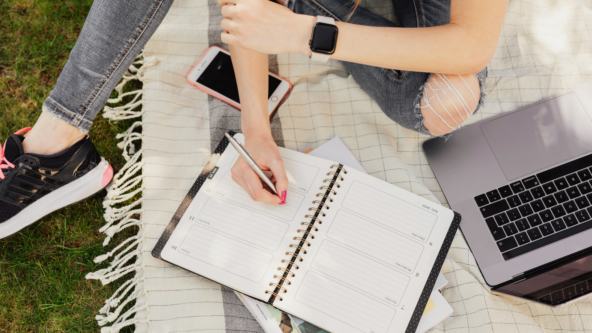 A student at Willowbrook Academy taking notes and studying during the Equine Course