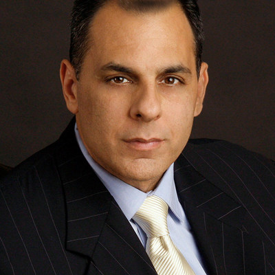 Mark Minervini VCP Creator