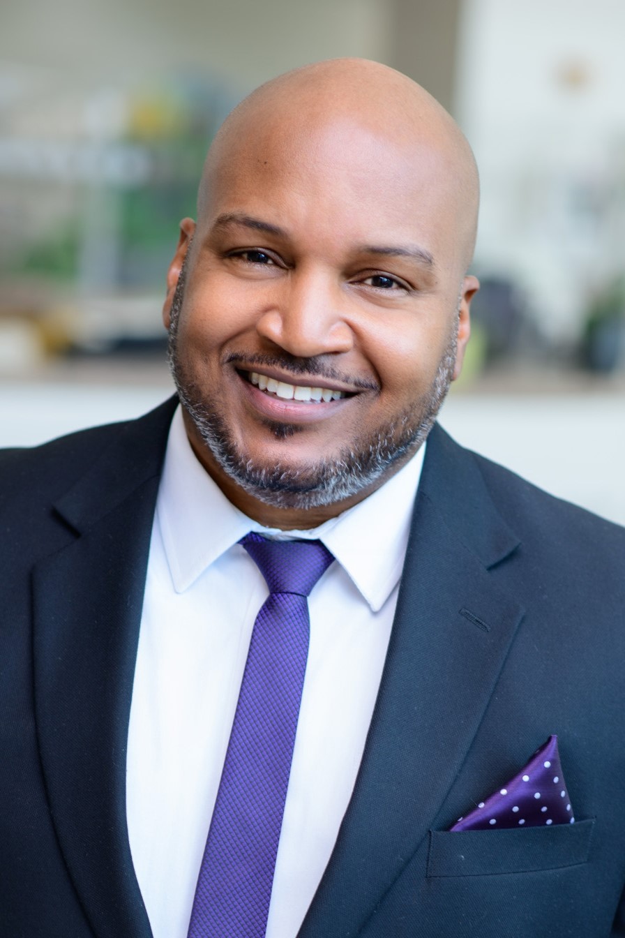 Dr. Kareem Puranda