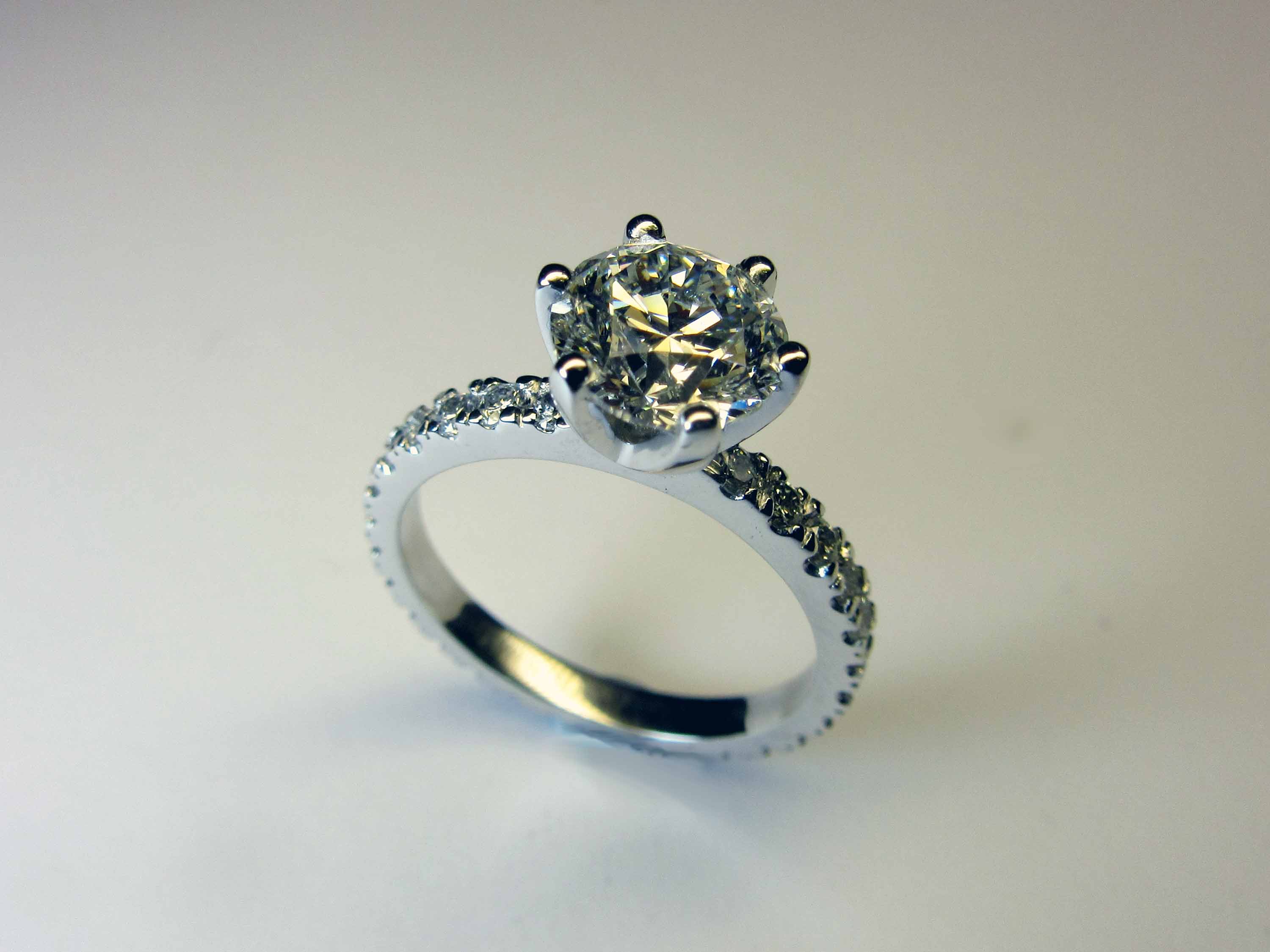 Eternity solitaire ring