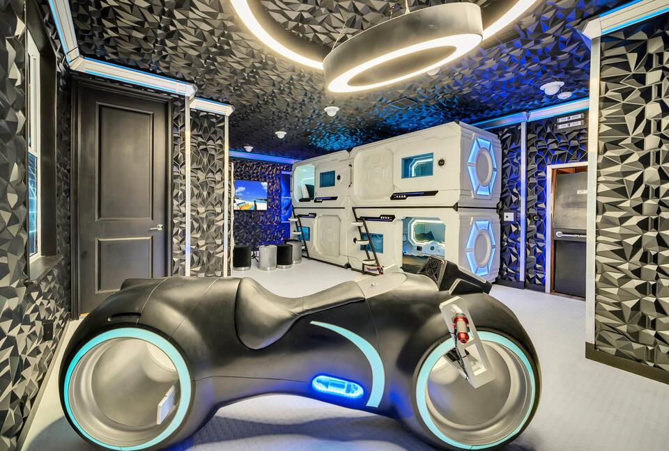 Electric Ice Castle