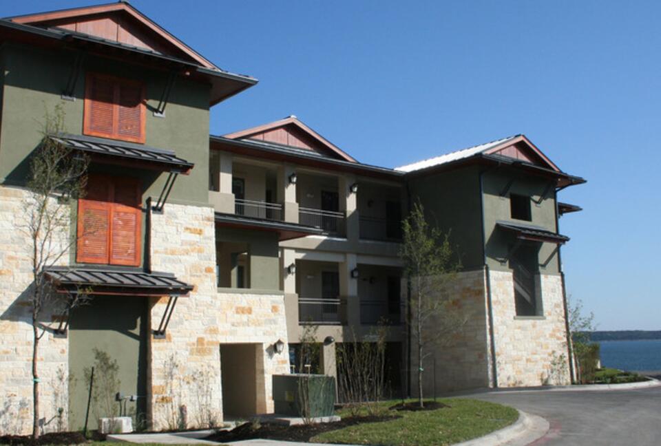 Lakeway Luxury Lakefront