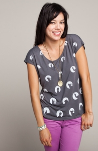 Wolf's Night Off: Threadless Girly Dolman, Select Girly on Sale + Threadless Collection