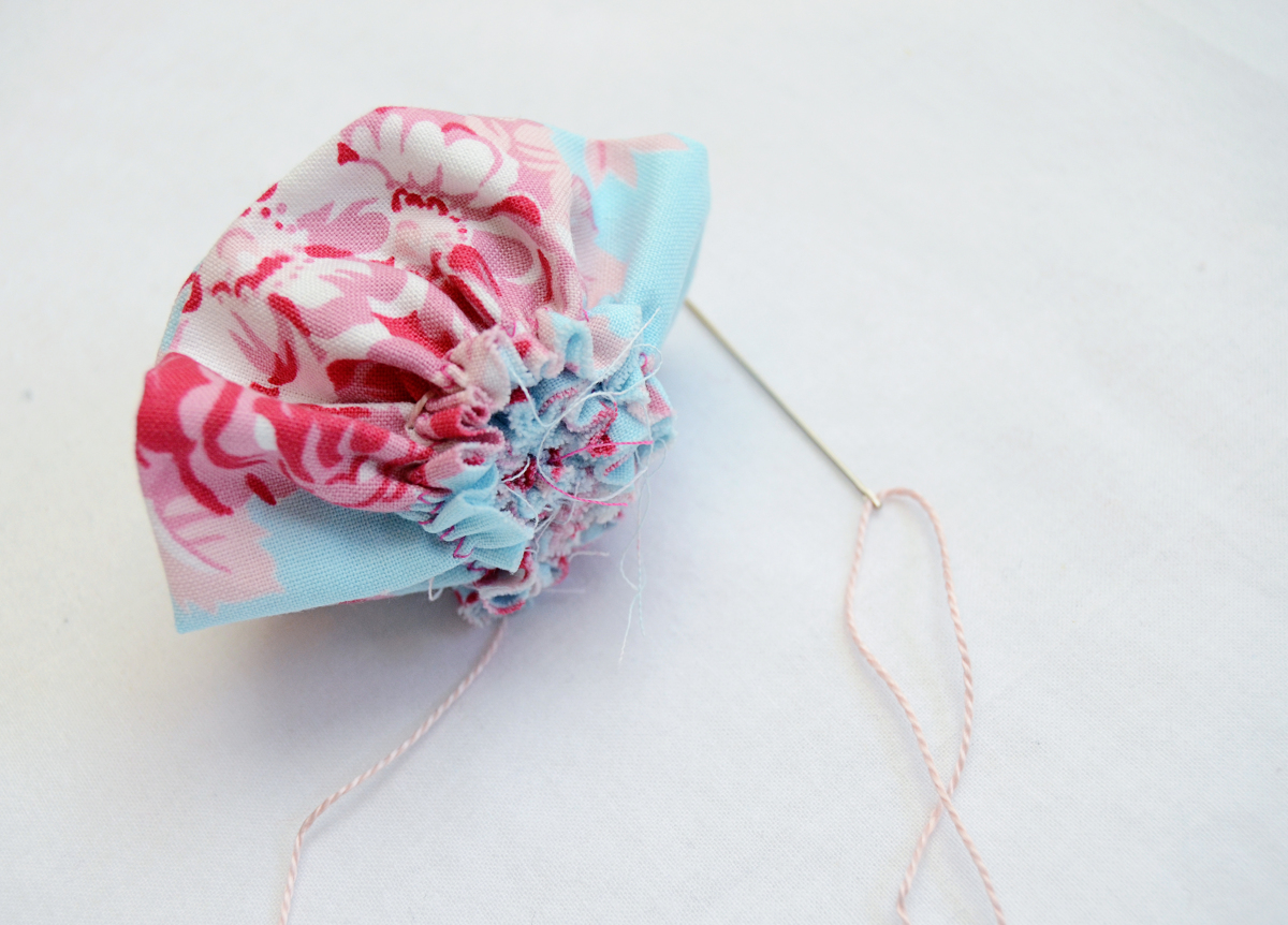 How to Make a Fabric Rosette Threads