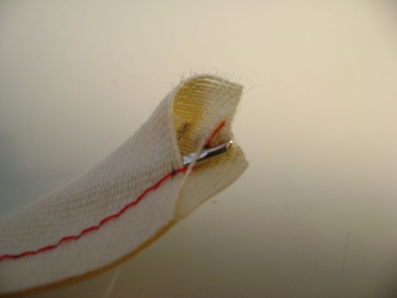 How to Sew Even Bias Fabric Loops Threads