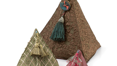 Quick to Make: Sew Fabric Pyramid Pouches - Threads