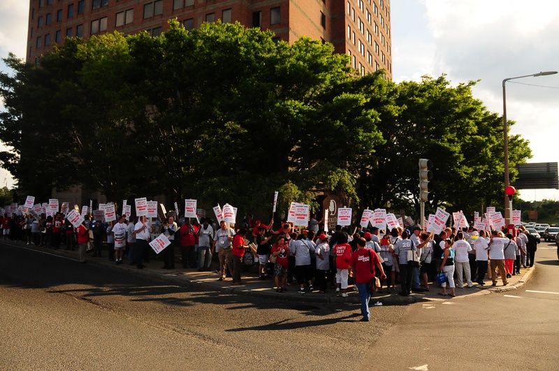 March Outside the Boston-Cambridge Doubletree Hotel