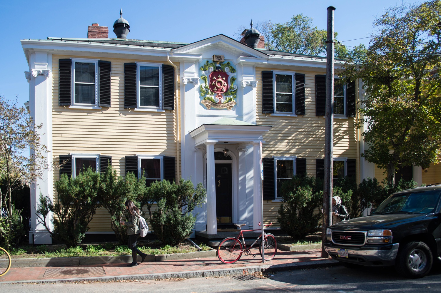 The Signet building stands out on Dunster Street in an early October afternoon. Recent developments have seen the student social group shift from a nomination-based admission process to an open-application one. 