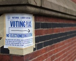 Cambridge Queen's Head Voting Place Sign