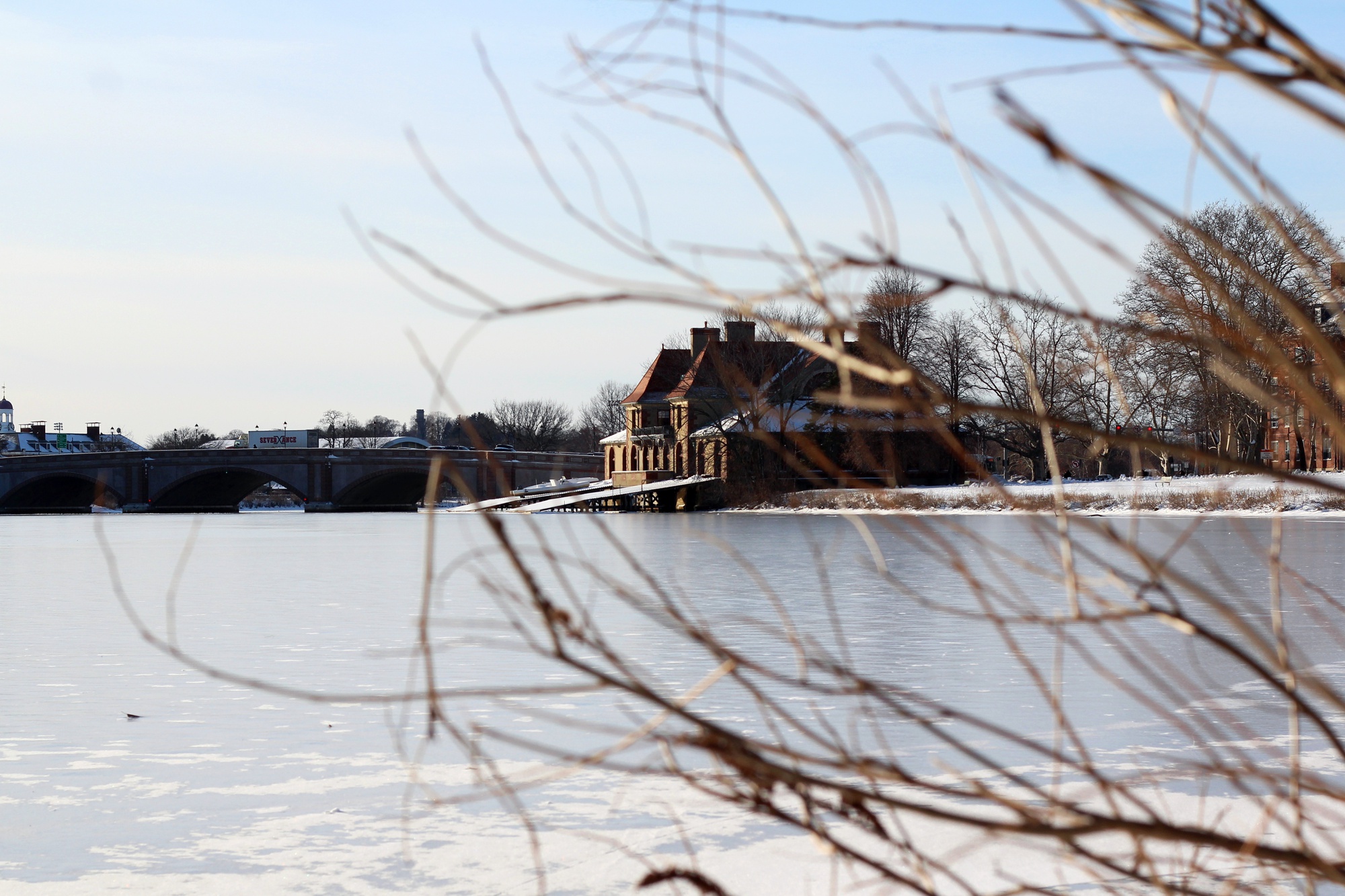 Students Staying Over Winter Recess Faced HUHS Closures, Sparse Social Programming News The