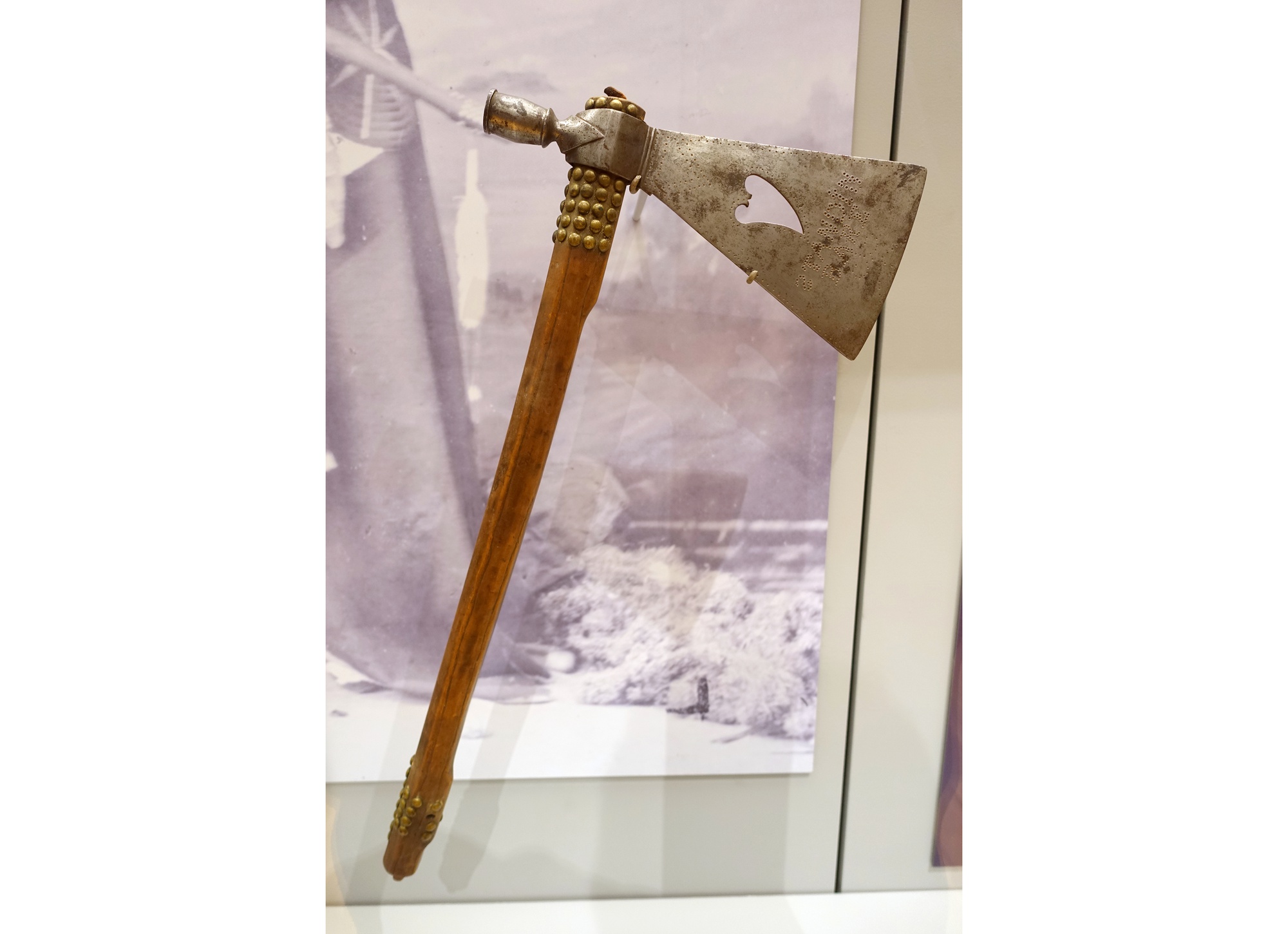 Peabody Museum in Talks To Repatriate Ponca Tomahawk Following Descendant's Request, Nebraska Legislature Resolution | News - Vimarsana News