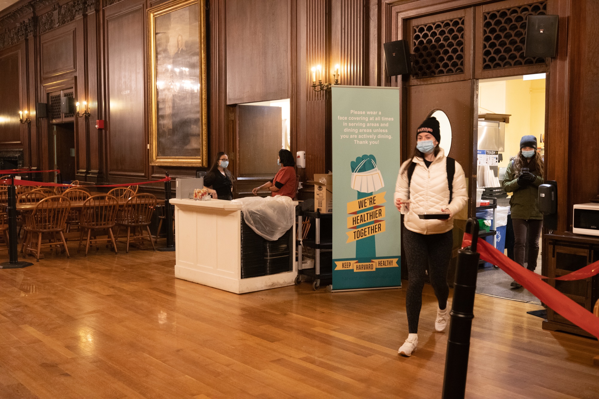 Quad Students Struggle With Grab-and-Go Dining | News - Vimarsana News