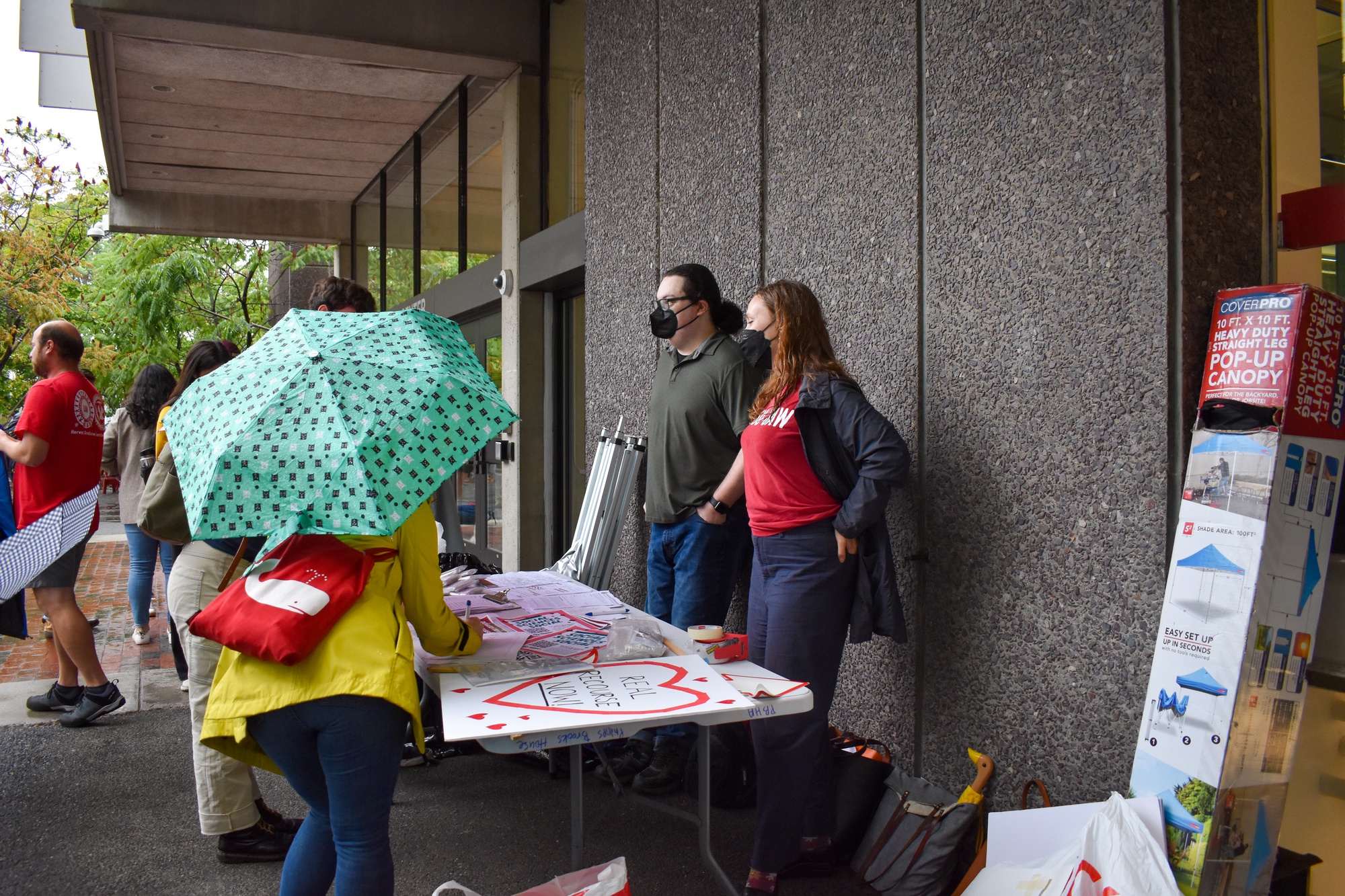 Harvard Grad Student Union Protests Comaroff's Return to Teaching After Sexual Harassment Findings | News - Vimarsana News