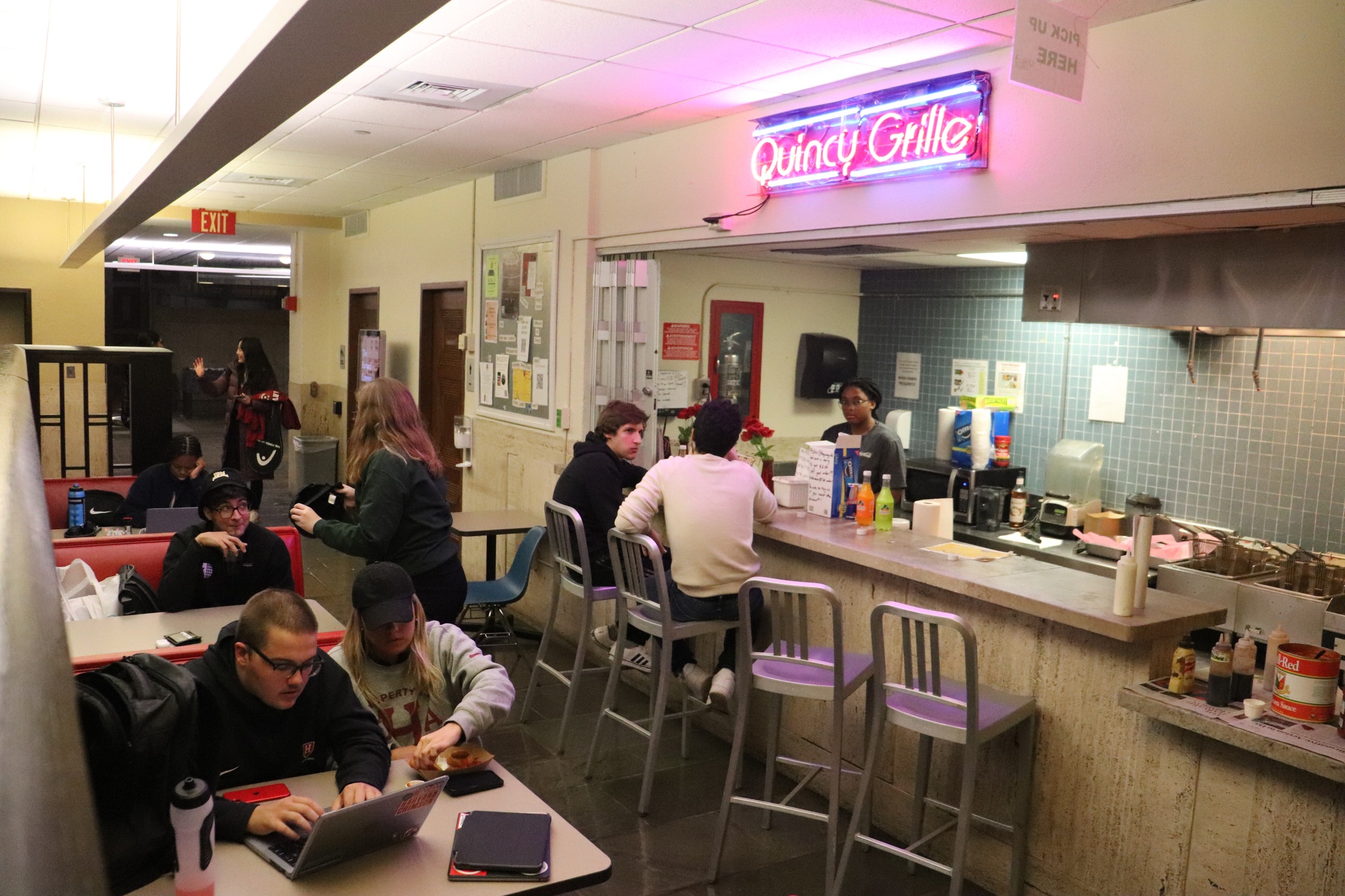 House Grilles Reopen for Business After Pandemic Disruptions News The Harvard Crimson