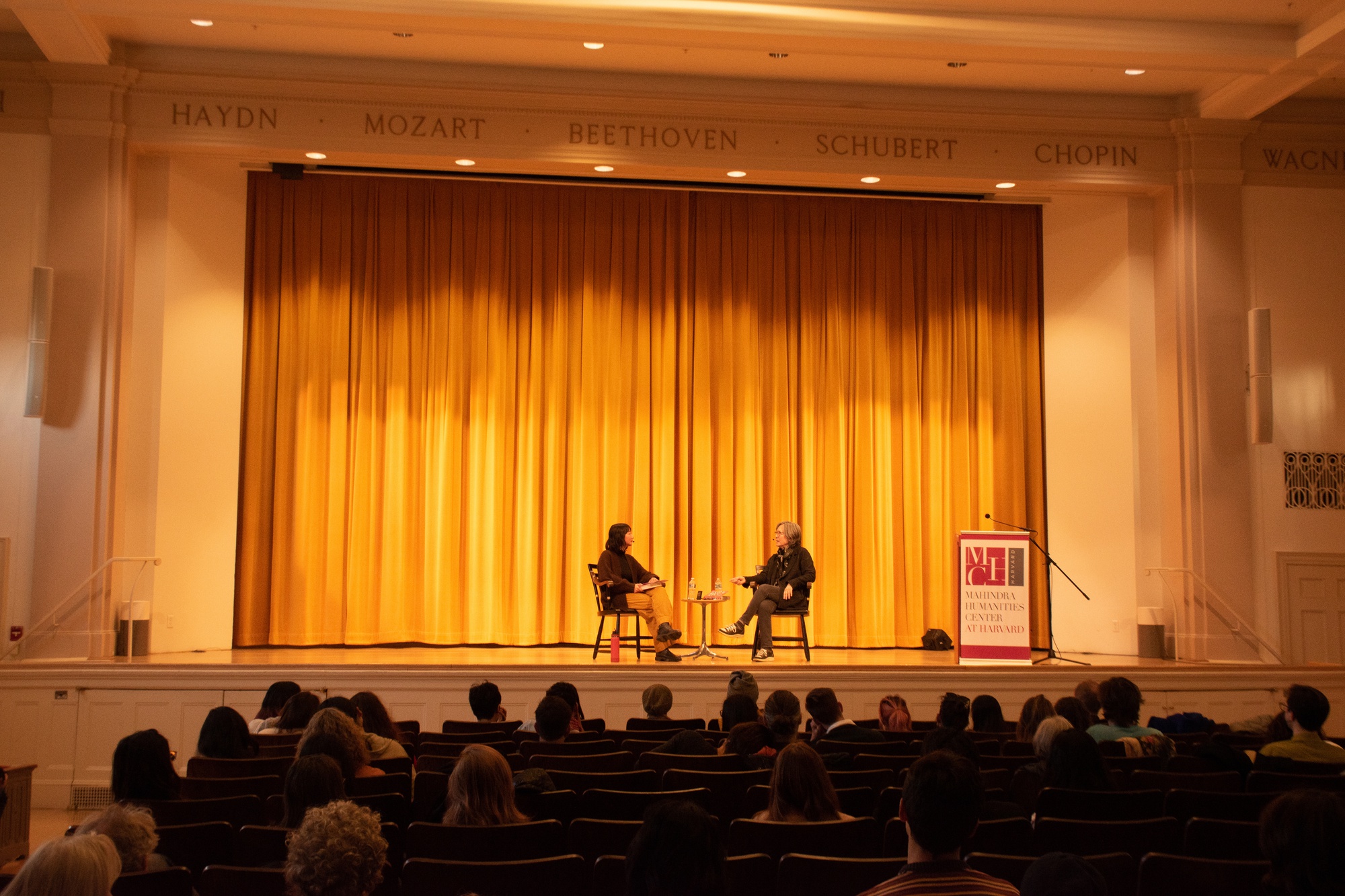 Ruth Ozeki Discusses Buddhism's Impact on Her Writing at Writers Speak Event | News - Vimarsana News