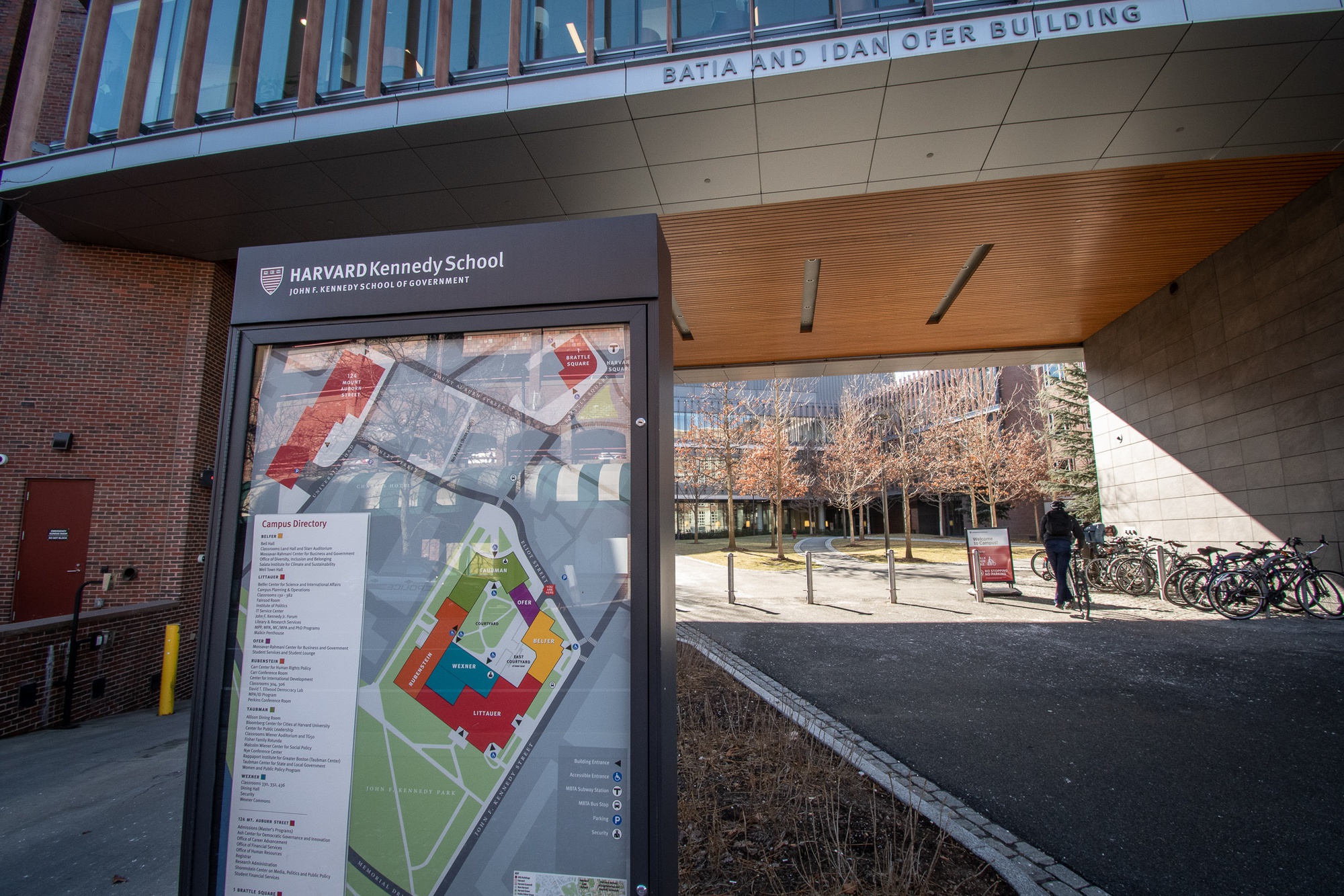 Harvard Kennedy School Students Split Over Bidding-Based Course Registration Process | News - Vimarsana News