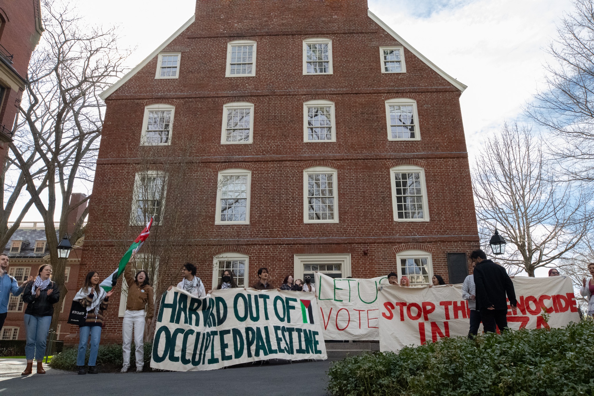 ACLU Calls on University Presidents to Protect Protests, Free Speech in Open Letter | News - Vimarsana News