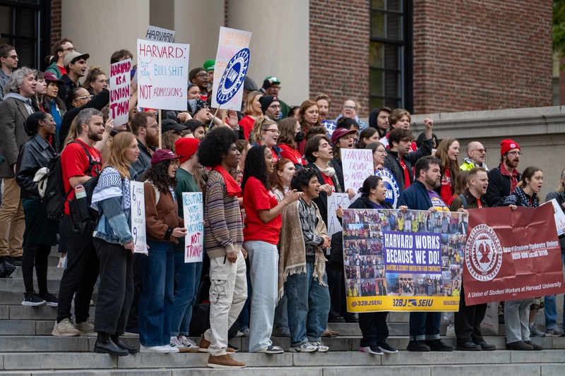 Demonstrators at a Rally sponsored by several Harvard Campus Unions