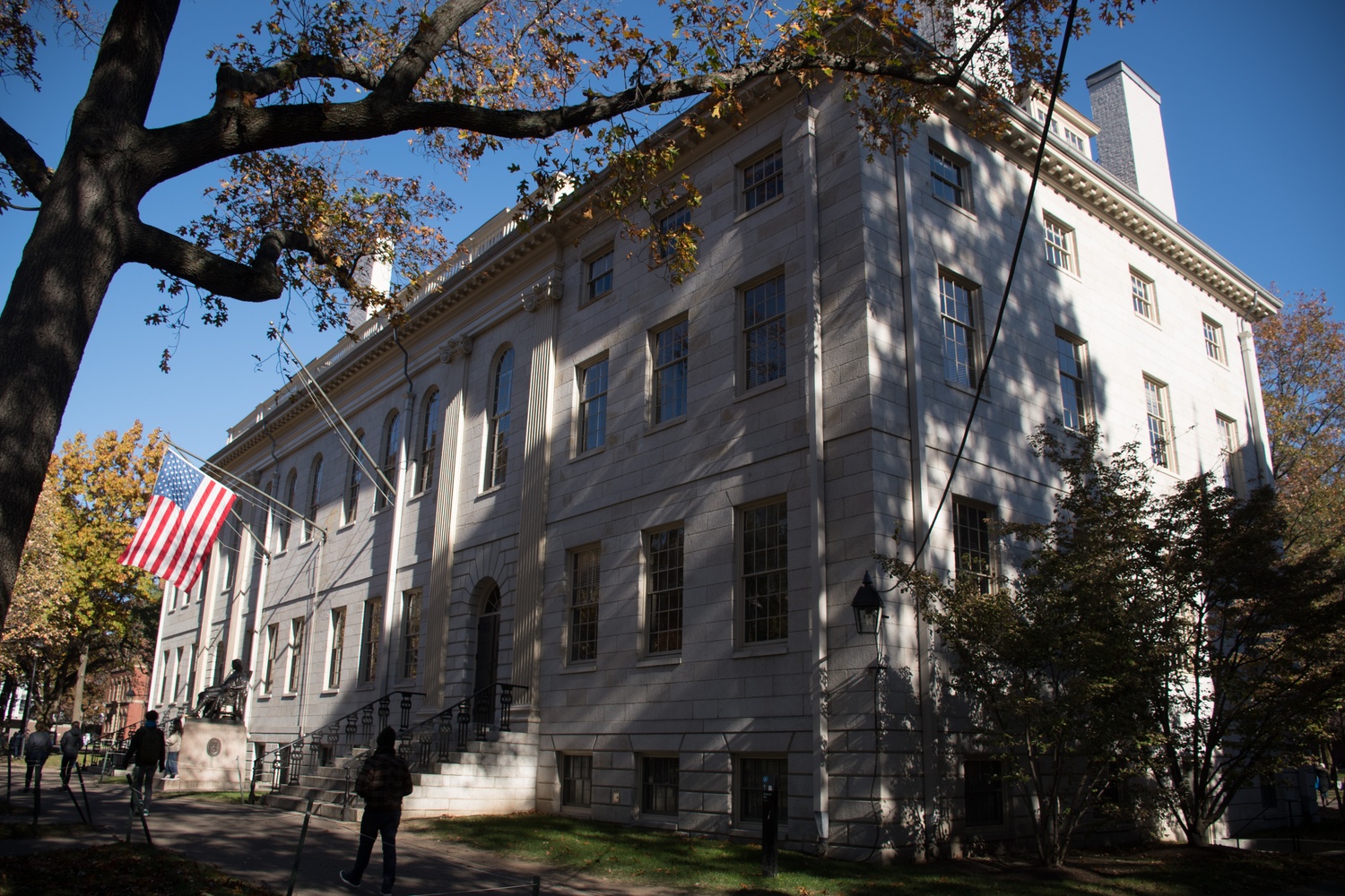 University Hall is located in Harvard Yard and houses offices of the Faculty of Arts and Sciences administration.