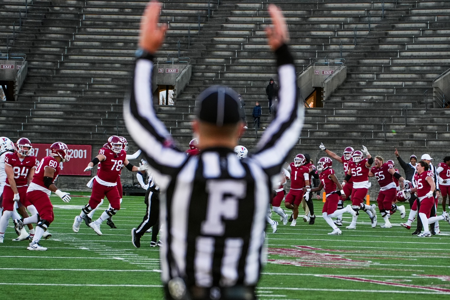 An official signals that the field goal is good.