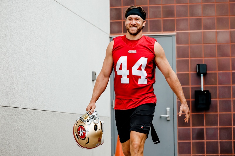 Kyle Juszczyk '13 Plays for the San Francisco 49ers