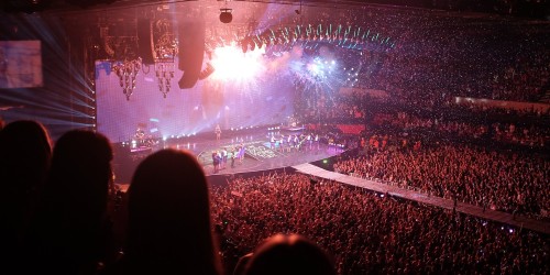 NKOTB with Paula Abdul and Boyz ll Men