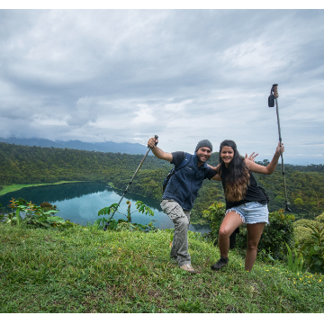Hiking at Hule Lagoon Volcanic Crater