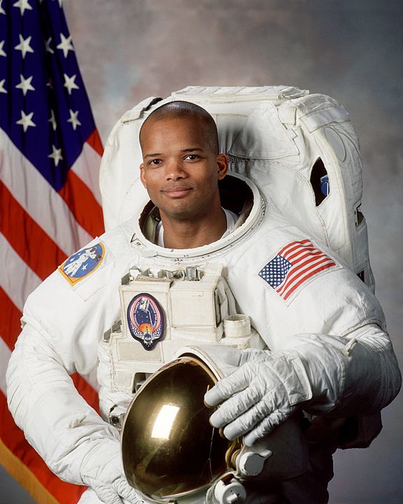 Mission Specialist 2 Flight Engineer Robert Curbeam