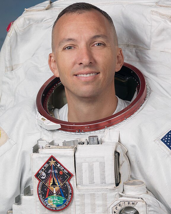 Mission Specialist 2 Flight Engineer Randolph Bresnik
