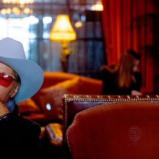 Vibrating Album Cover