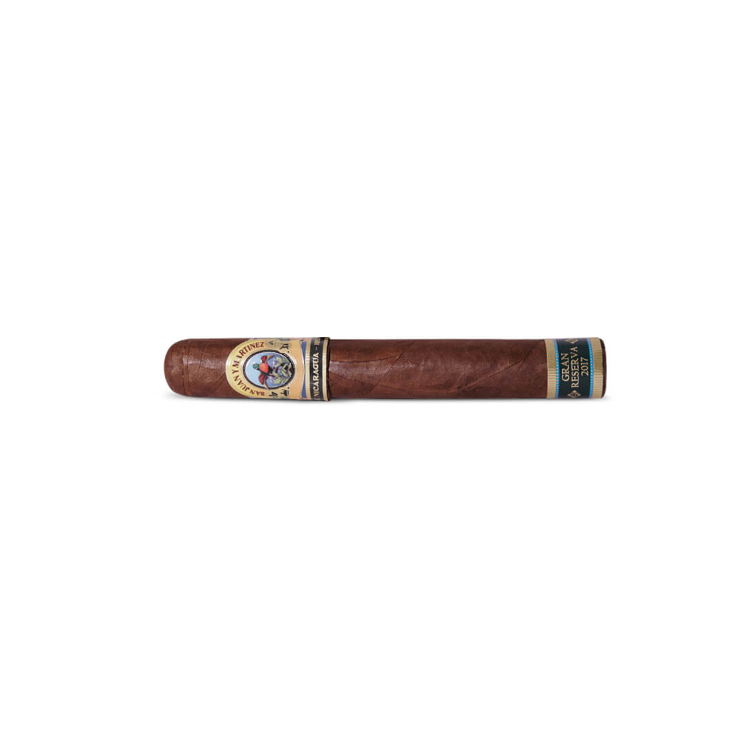 Charuto San Juan y Martinez Mareva (Unidade) — Nicarágua