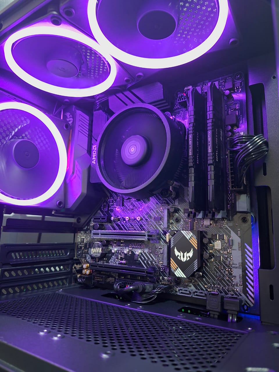 Pc gamer Ryzen 5 5600G + B450 + 16GB Ram + SSD 240GB - foto 1