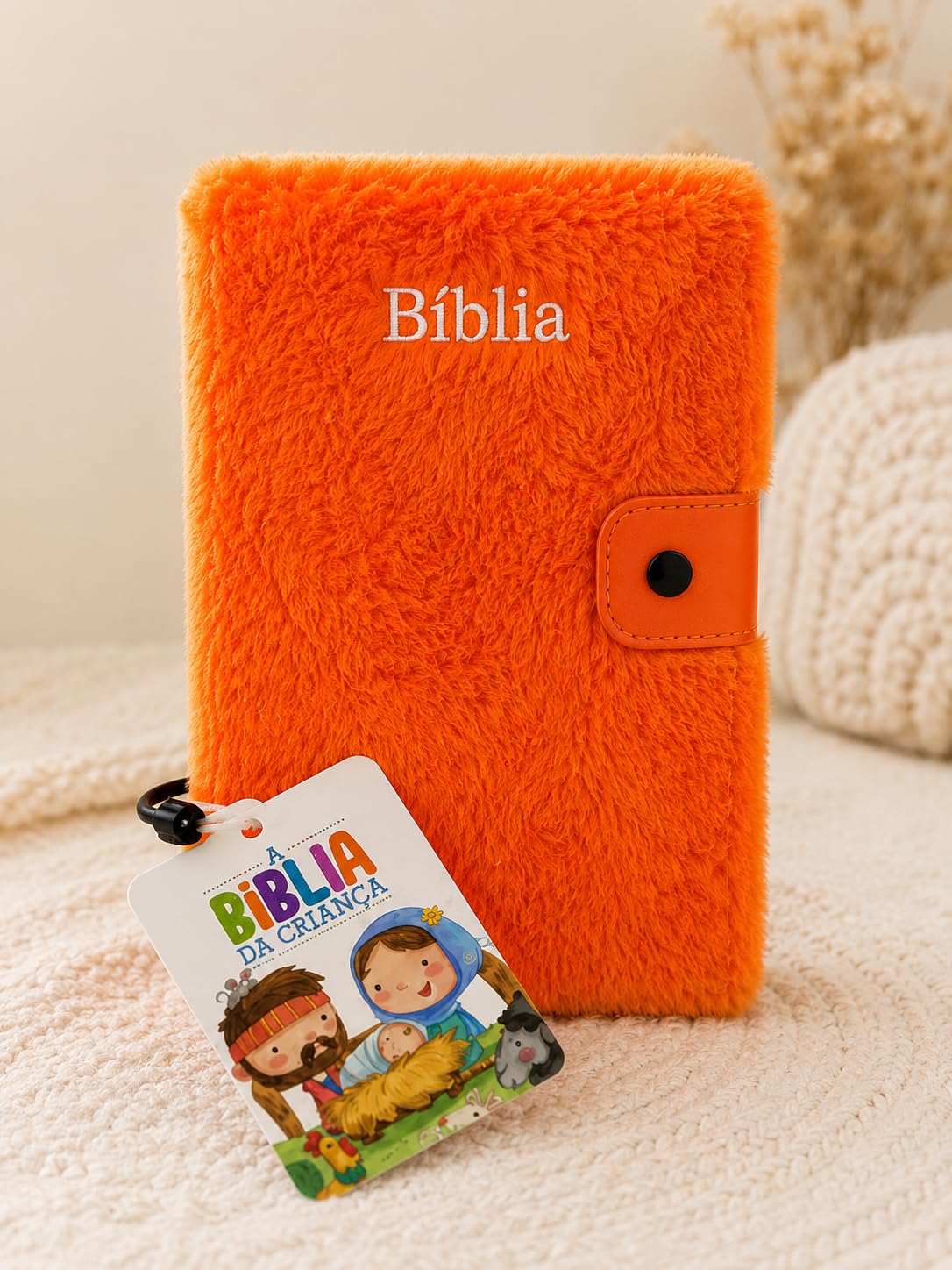 Livro Infantil A Bíblia Da Criança - Capa Pelúcia Laranja