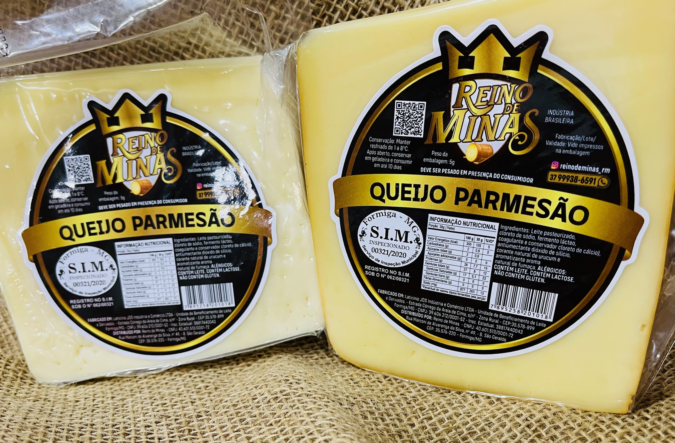 Parmesão Cunha Defumado - Reino de Minas