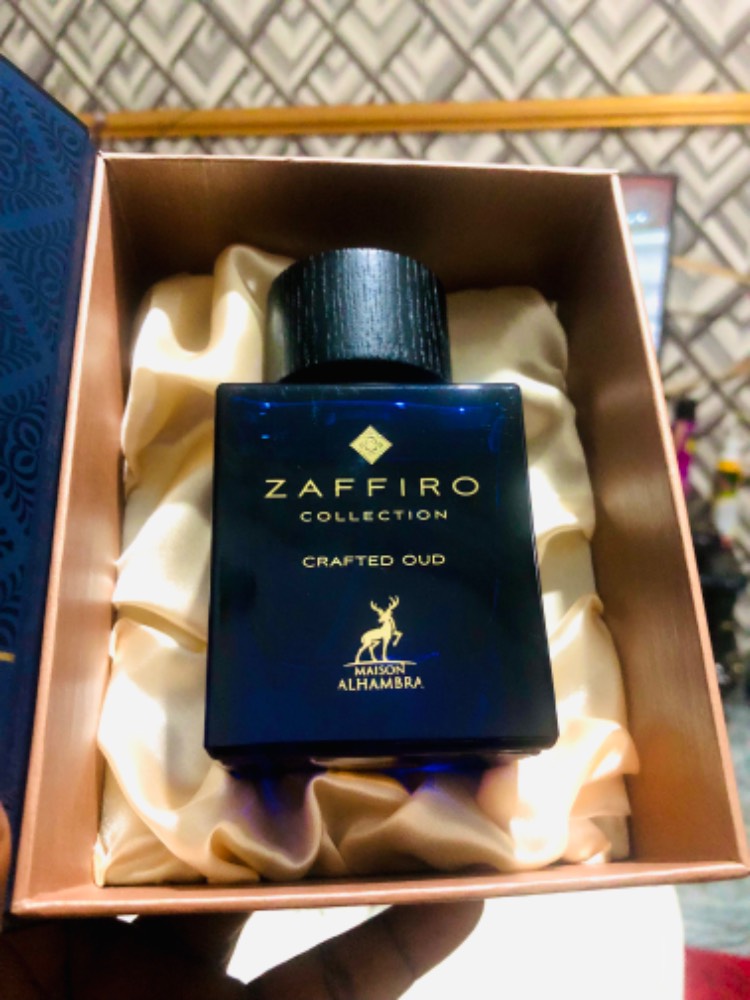 Maison Al Hambra Zaffiro Crafted Oud EDP 100 ml — foto 2